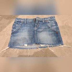 Guess Jean denim miniskirt size 27